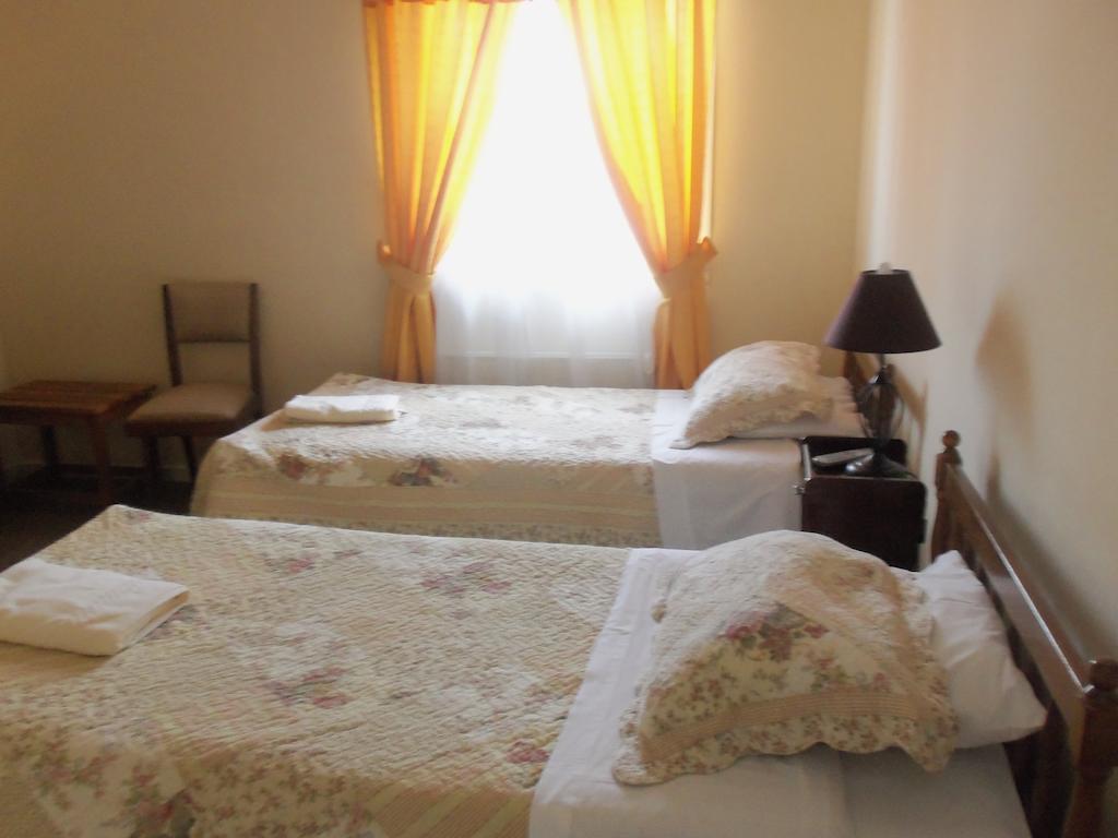 Hostal Joshiken ปุนตาอาเรนาส ห้อง รูปภาพ