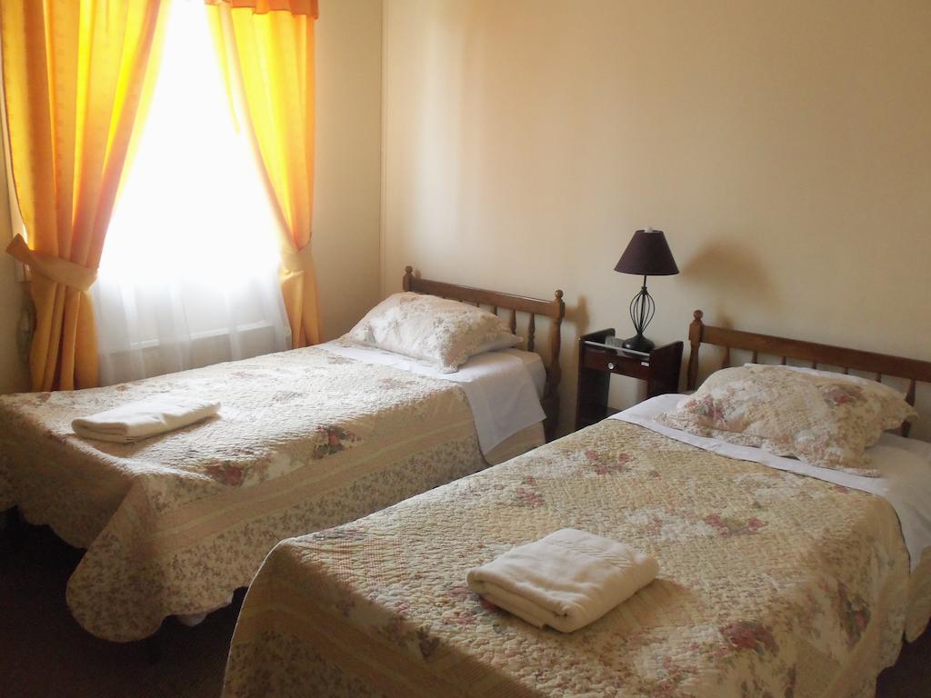 Hostal Joshiken ปุนตาอาเรนาส ห้อง รูปภาพ