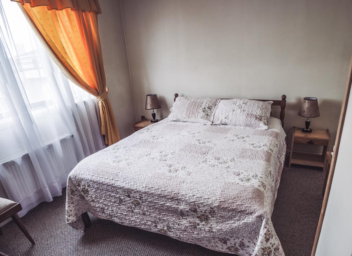 Hostal Joshiken ปุนตาอาเรนาส ภายนอก รูปภาพ